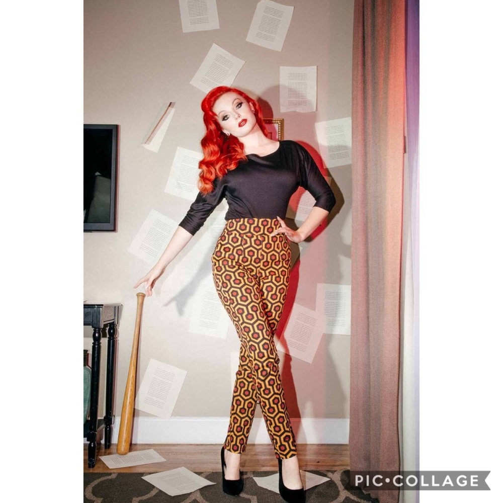 NIP Pinup Couture Hotel Cropped Pants